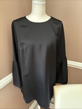 Du Jour Black Satin Bell Sleeve Tunic